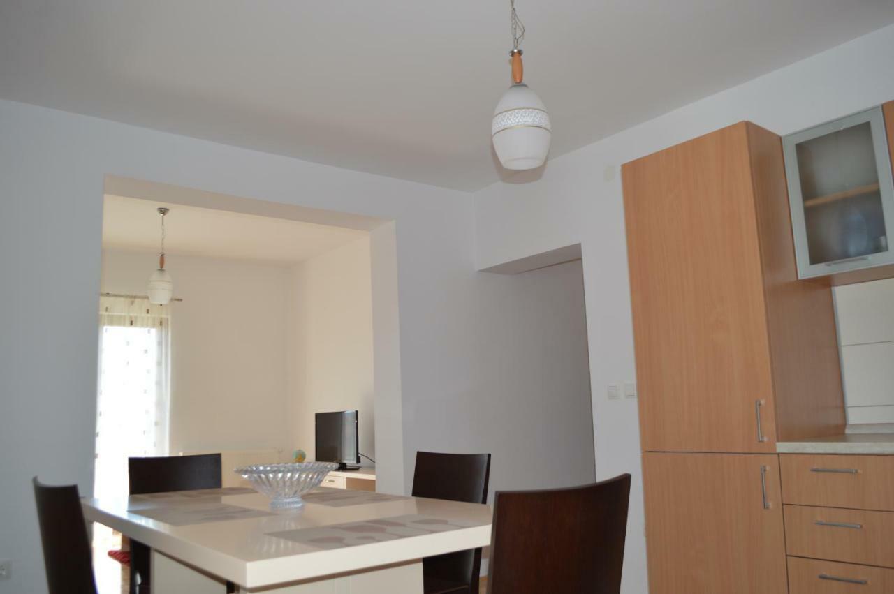 Apartmani Mila Sukošan Kültér fotó